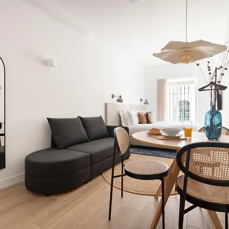 Lapa Diplomatic Suites & Flats By Feel Lisboa-2