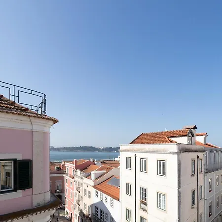 Lapa Diplomatic Suites & Flats By Feel Lisboa-2