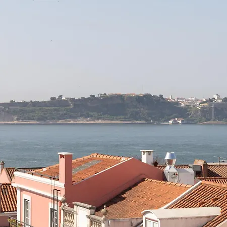 Lapa Diplomatic Suites & Flats By Feel Lisboa-3
